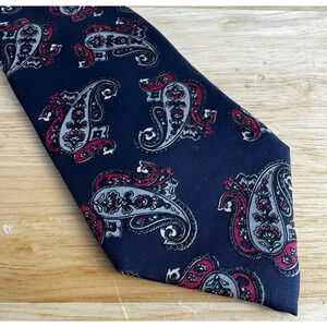 Christian Dior Men's Navy Blue Red Paisley Tie Vintage Silk, Made in Italy